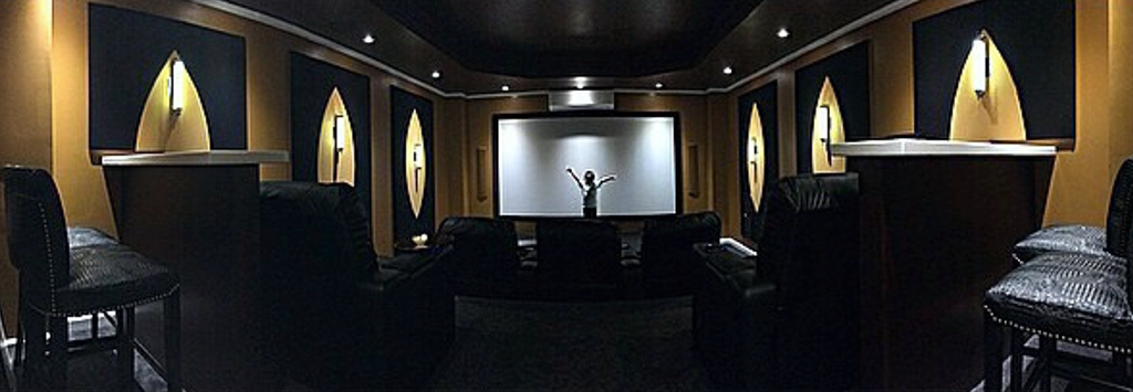 Troy's Theater.png